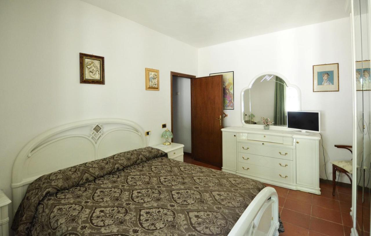 B&B Torre Del Lago Trasimeno Пассиньяно-суль-Тразимено Экстерьер фото
